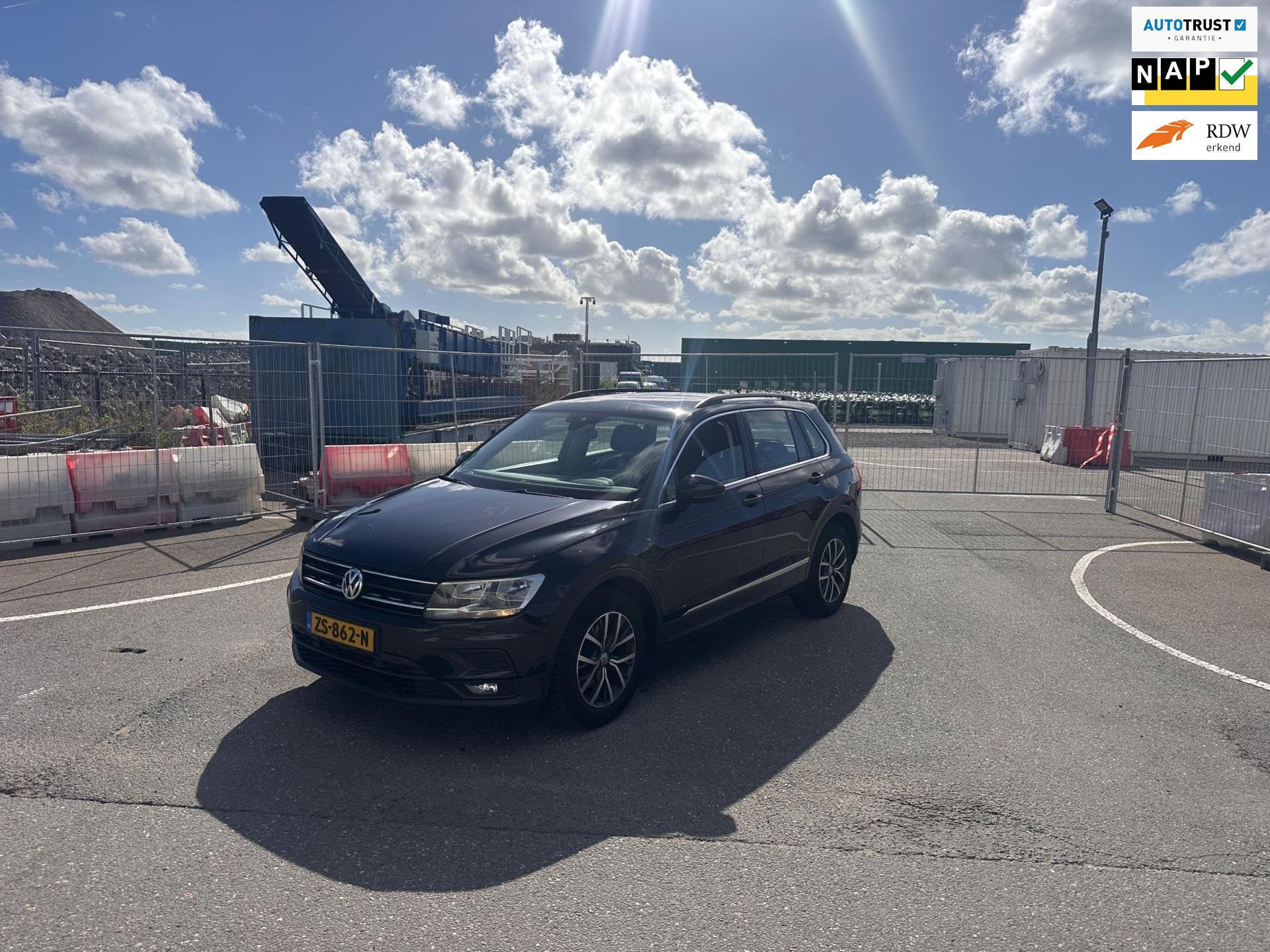 Volkswagen Tiguan 2.0 TDI Highline ClimaAutomaat.Navi.Camera, Gebruikt, Euro 6, 4 cilinders, Zwart