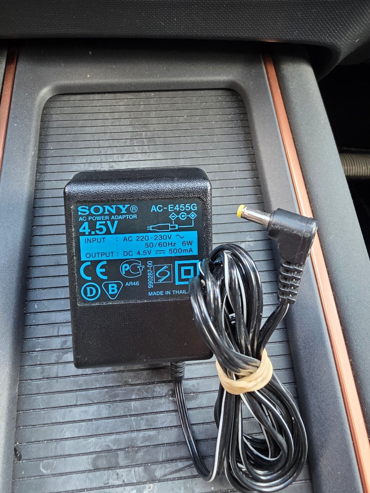 Sony AC-E455G Walkman/Discman oplader, Ophalen, Gebruikt