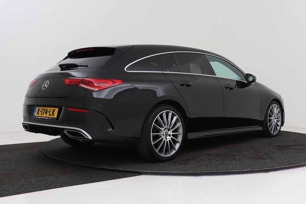 Mercedes-Benz CLA-klasse Shooting Brake 180 Premium Plus AMG, CLA, 136 pk, Gebruikt, 4 cilinders