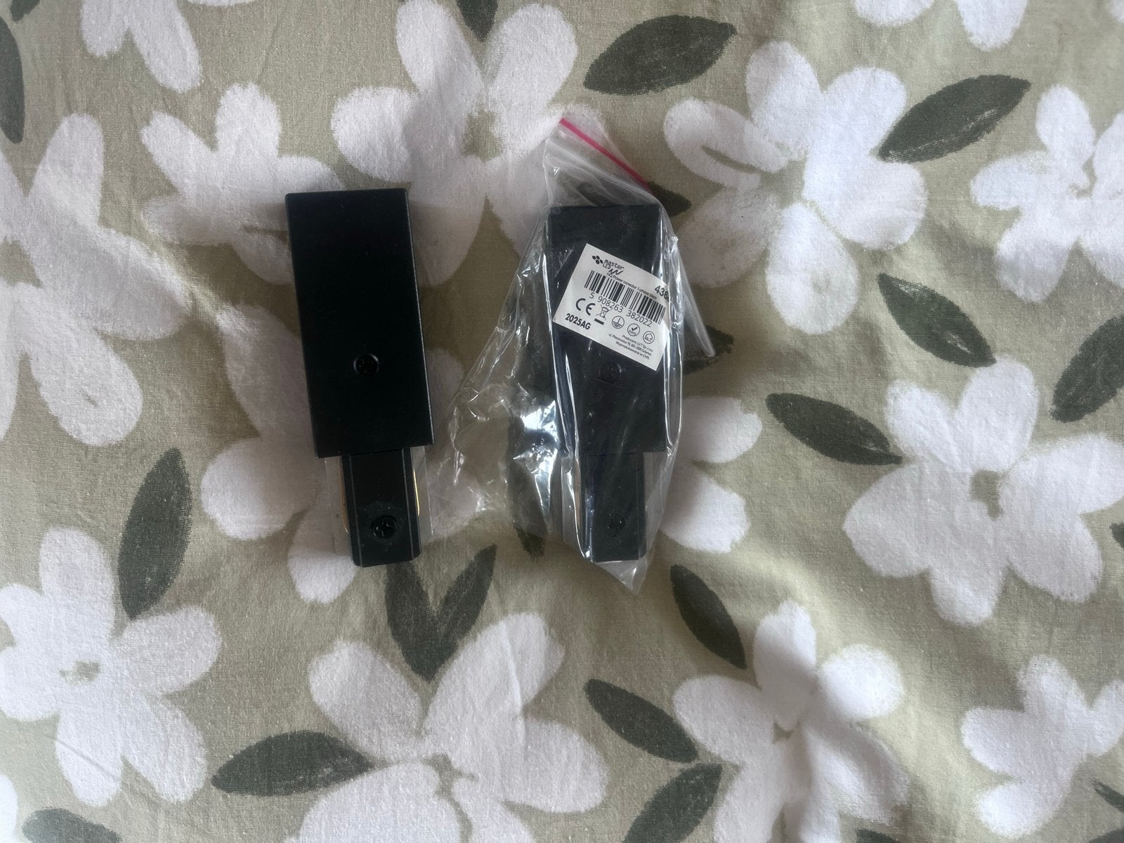 2x 1-Fase Rails Voedingsconnector - Zwart, Ophalen, Nieuw, Zwart