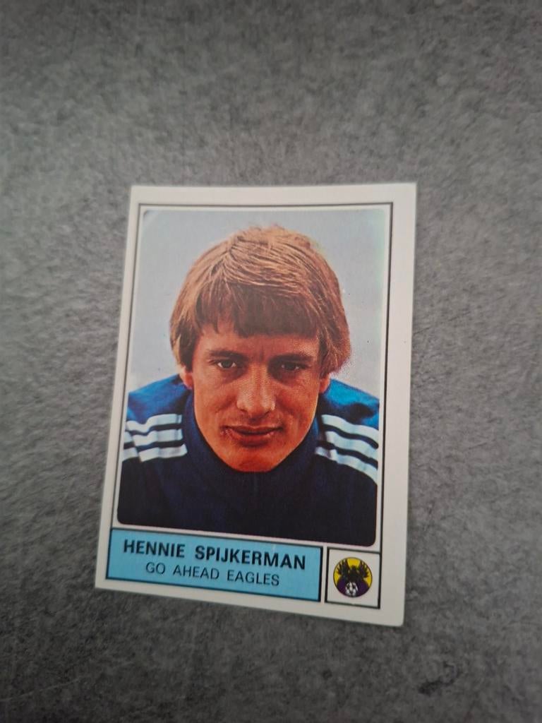 Panini sticker Voetbal 78. Hennie Spijkerman Go Ahead Eagles, Verzenden, Zo goed als nieuw, Sticker