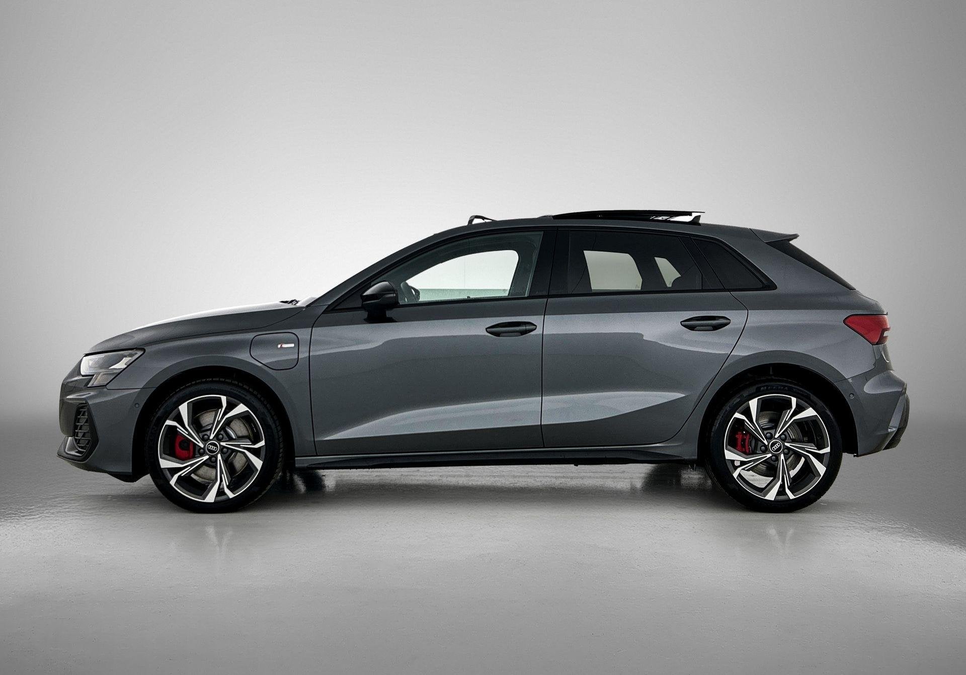 Audi A3 Sportback 45 TFSI e S edition Competition | Automaat, 12 maanden, Stof, 1498 cc, Euro 6