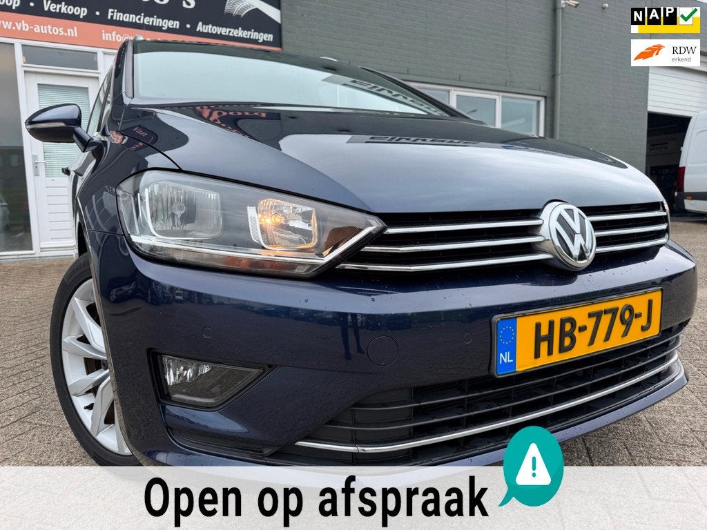 Volkswagen Golf Sportsvan 1.2 TSI Business Edition van 2de E, Auto's, Gebruikt, 4 cilinders, Blauw, Automatische klimaatregeling
