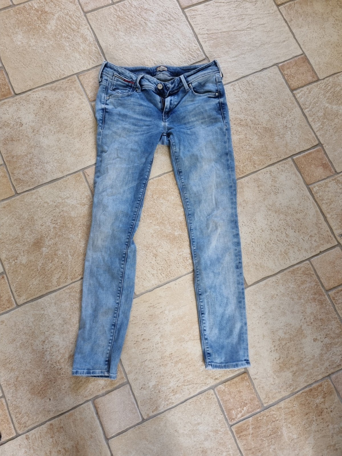 Mooie tommy hilfiger spijkerbroek maat 30 30, Blauw, Ophalen of Verzenden, Zo goed als nieuw, W30 - W32 (confectie 38/40)