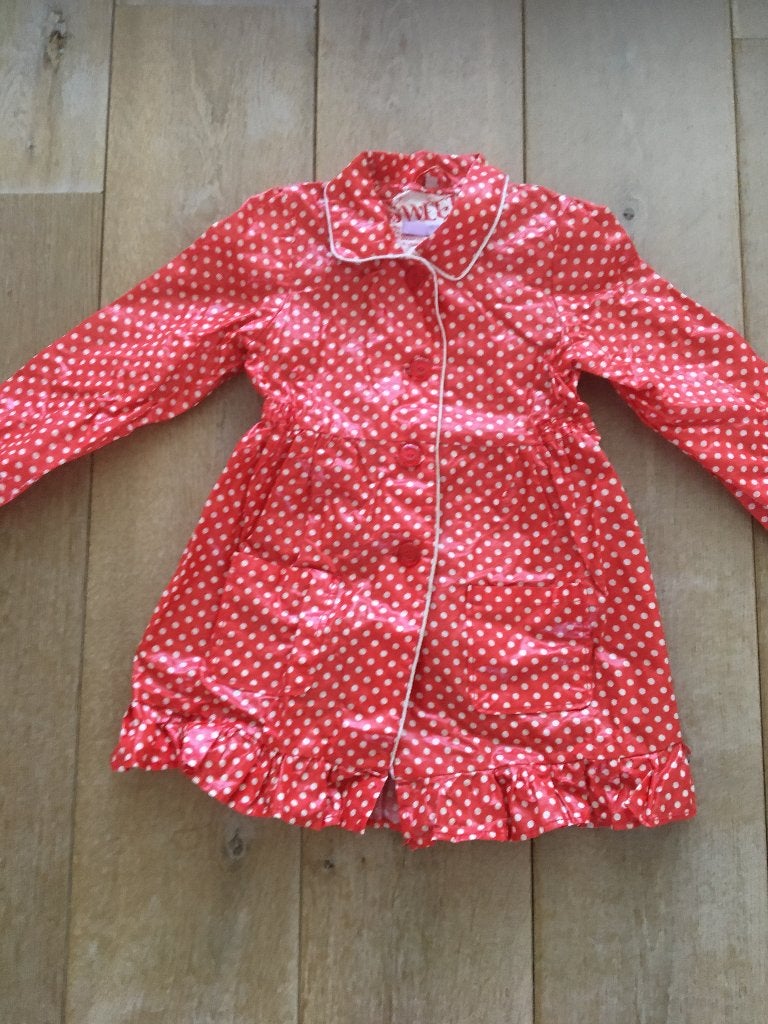 Polkadot regenjas met strikje & ruches | maat 116-122, Gebruikt, Meisje, Ophalen of Verzenden, Jas