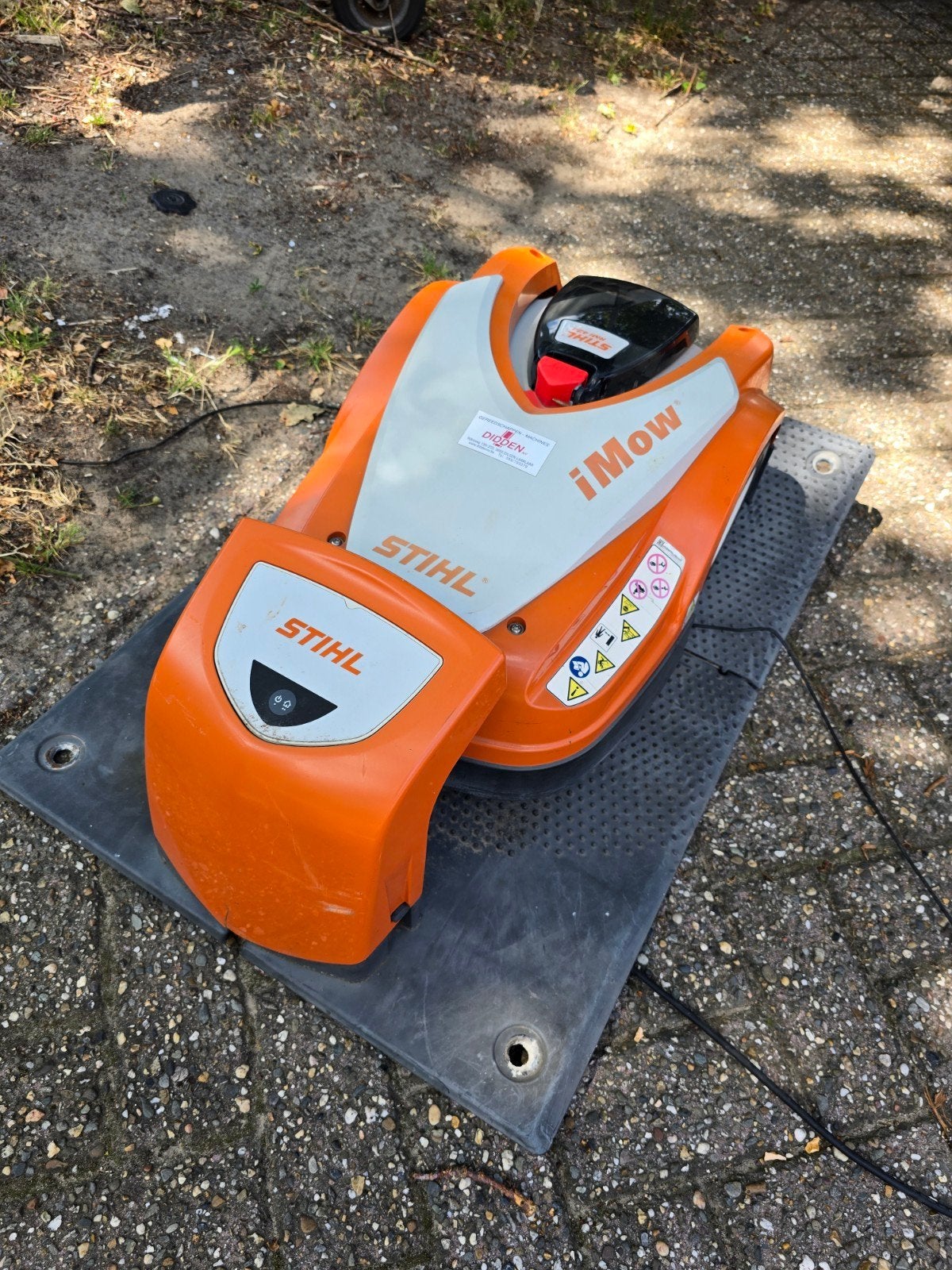Stihl robot grasmaaier te koop, Ophalen of Verzenden, Gebruikt, 20 tot 25 cm, STIHL