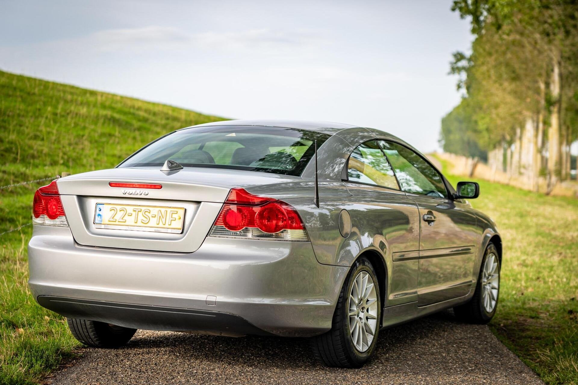 Volvo C70 Convertible 2.4 Kinetic |Cabrio |Nap |Automaat, Auto's, C70, Gebruikt, Automatische klimaatregeling, 4 stoelen