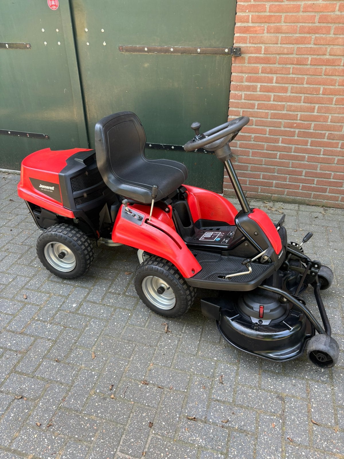 Jonsered FR 2312 MR frontmaaier hydrostaat 85 cm maaidek, -, -, Ophalen of Verzenden, Zo goed als nieuw