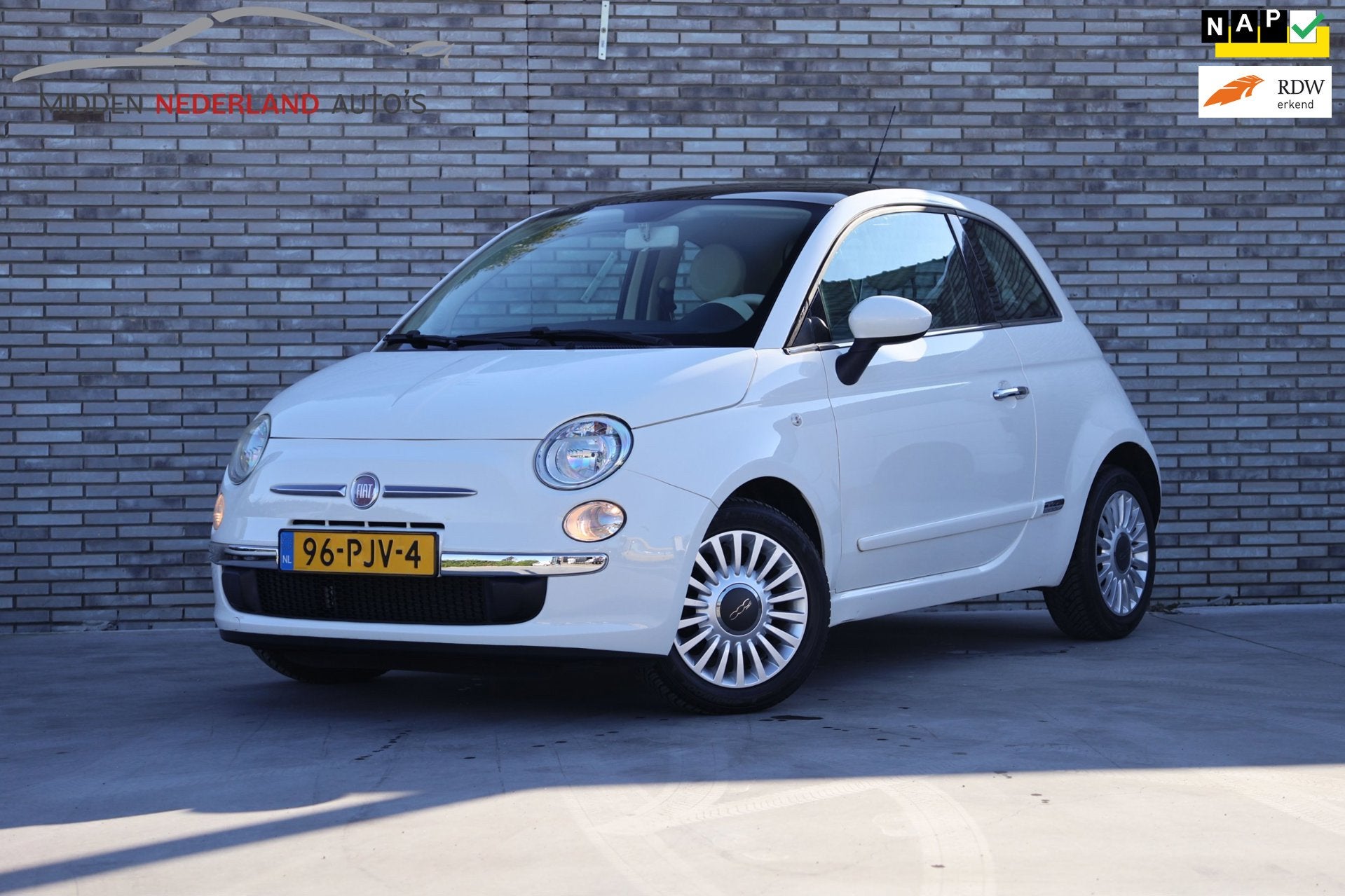 Fiat 500 1.2 Lounge * PANORAMA * AUTOMAAT * CLIMATE CONTROLE, Auto's, Euro 5, Stof, Gebruikt, 4 cilinders