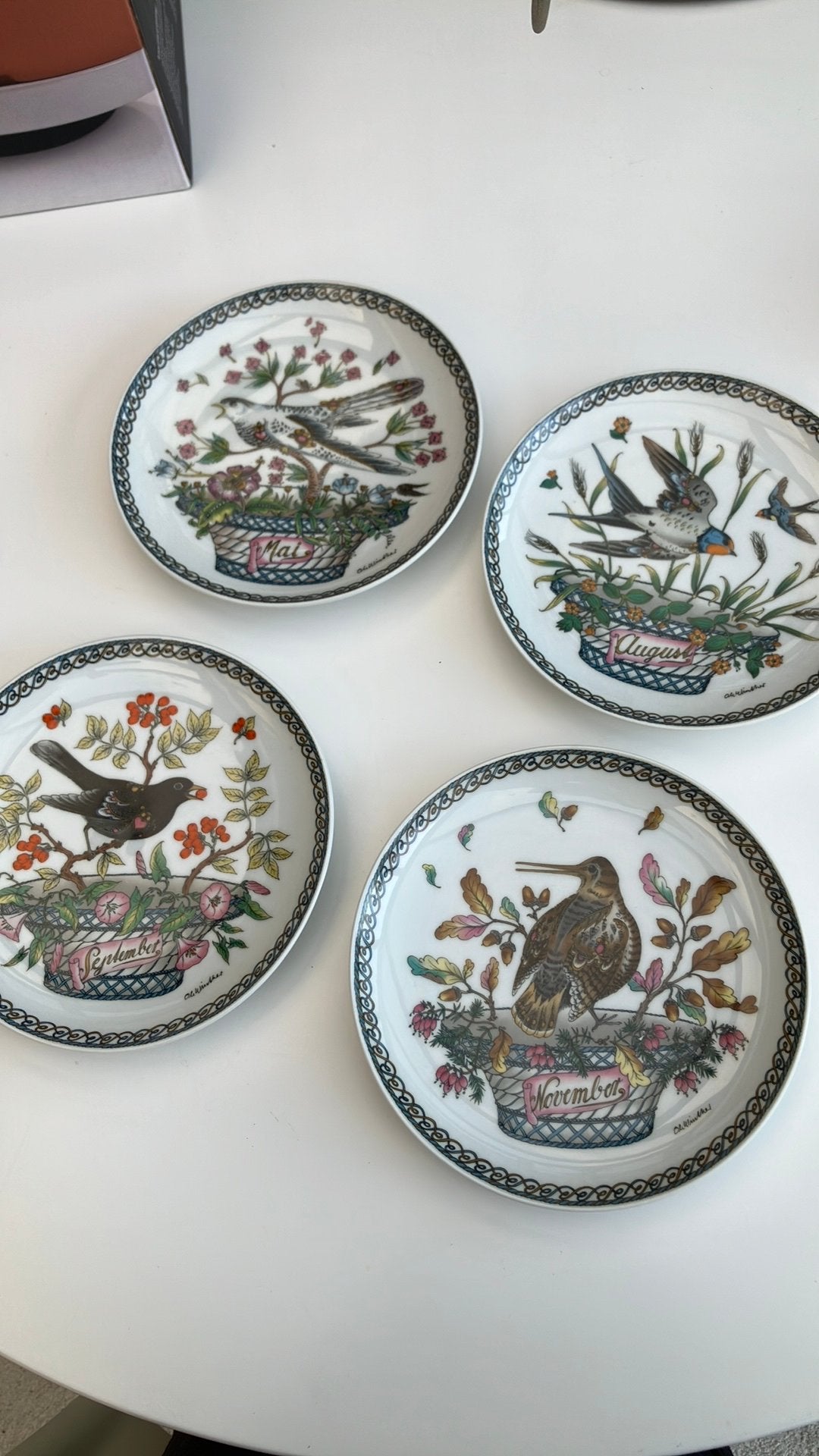 Hutchenreuther bordjes, Ophalen of Verzenden, Overige stijlen, Bord(en)