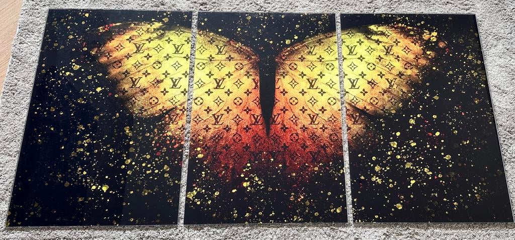 LV logo op vlinder 3 Luik 3x 40x60 gehard glas, Antiek en Kunst, Ophalen