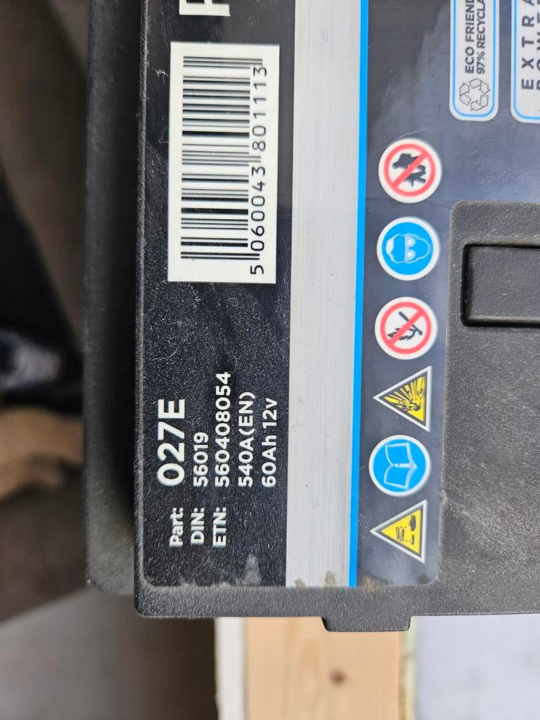 Gratis auto accu. 60ah 12 volt. Merk platinum, Ophalen