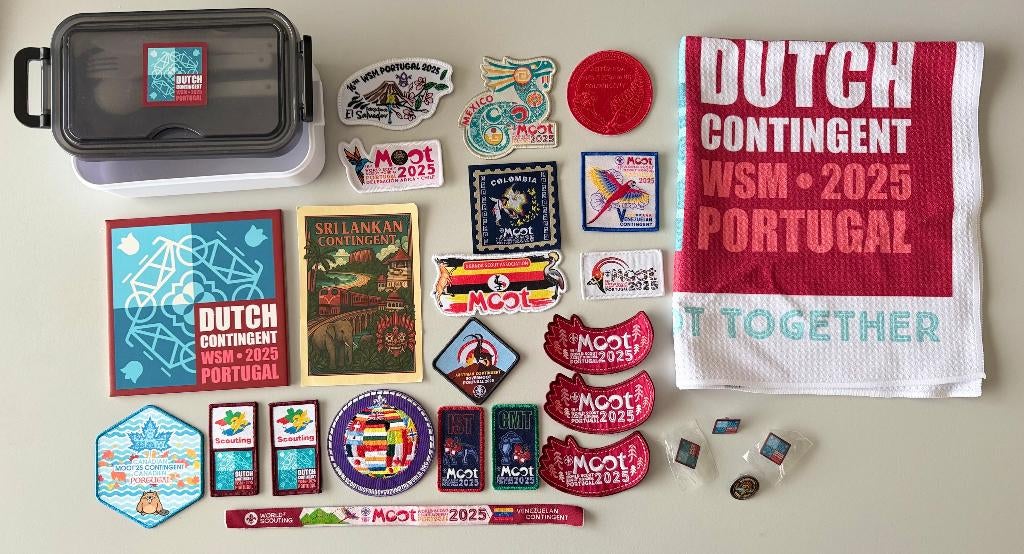World Moot Portugal scouting insignes gezocht, Verzamelen, Scouting, Nieuw, Embleem, Speld of Insigne, Ophalen of Verzenden