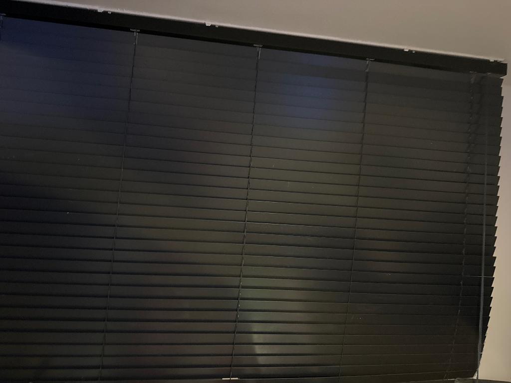Zwarte houten jaloezieën, Ophalen, Gebruikt, Zwart, 200 cm of meer