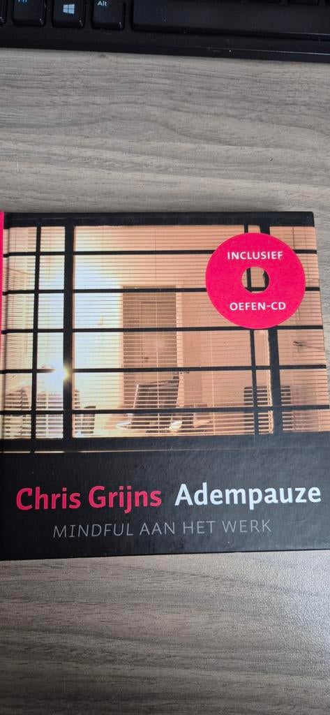 Chris Grijns - Adempauze, Sociale wetenschap, Ophalen of Verzenden, Zo goed als nieuw, Chris Grijns