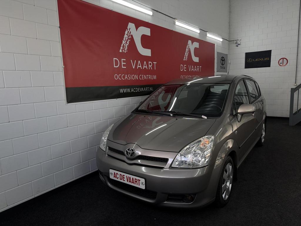 Toyota Verso 1.8 VVT-i Sol - CLIMA/PDC/CRUISE/TREKHAAK/NAP, Auto's, Toyota, 1330 kg, Gebruikt, 4 cilinders, Beige