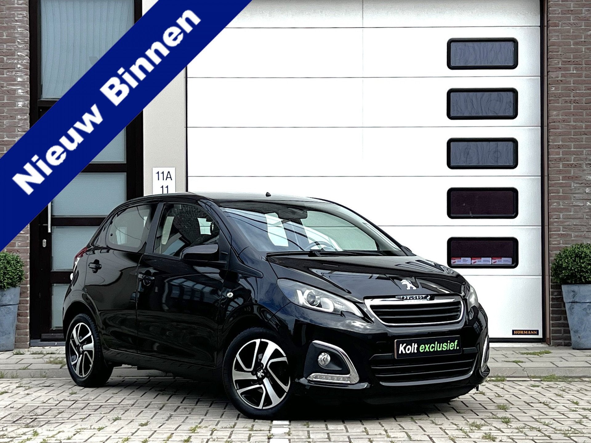 Peugeot 108 1.0 e-VTi Première 5 Deurs | Airco | Leder Int, Voorwielaandrijving, Gebruikt, 4 stoelen, Zwart