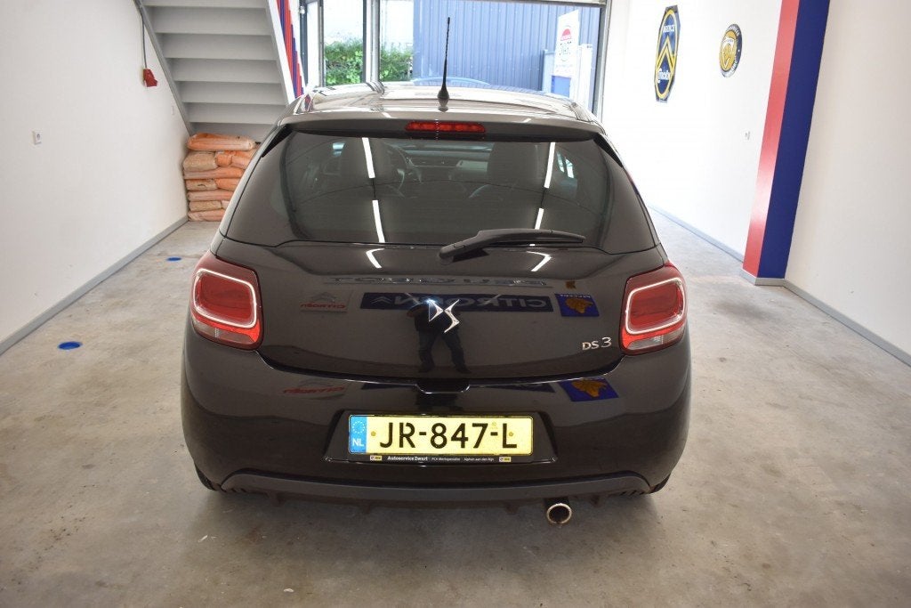 Ds DS 3 1.2 PureTech Automaat So Chic 27.000 Km. 110 Pk., Auto's, Gebruikt, 1199 cc, Met garantie (alle), Origineel Nederlands