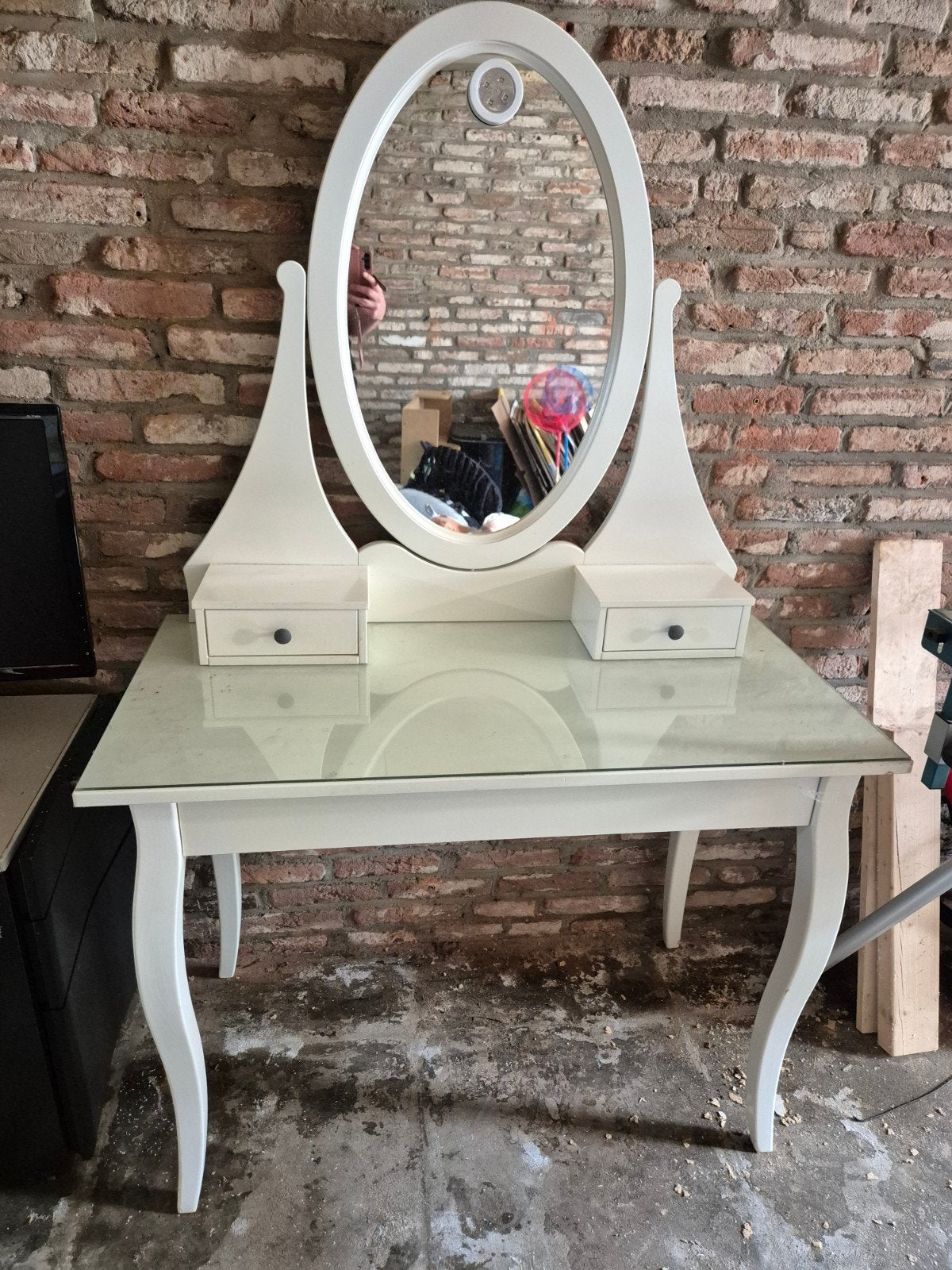 Stevige kaptafel met spiegel en glazen blad, ikea Hemmes, Ophalen, Gebruikt, 100 tot 150 cm, Hout
