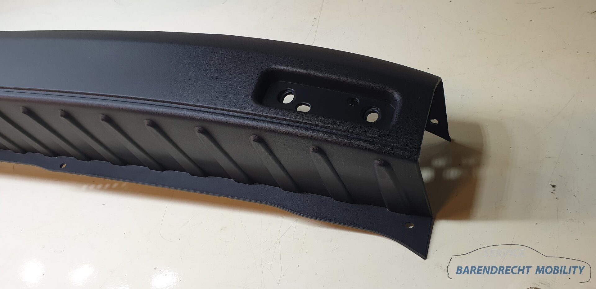 Achterbumper Ford Transit Courier Connect achter bumper zwar, Gebruikt, Info@ford.com, Ophalen of Verzenden, Ford