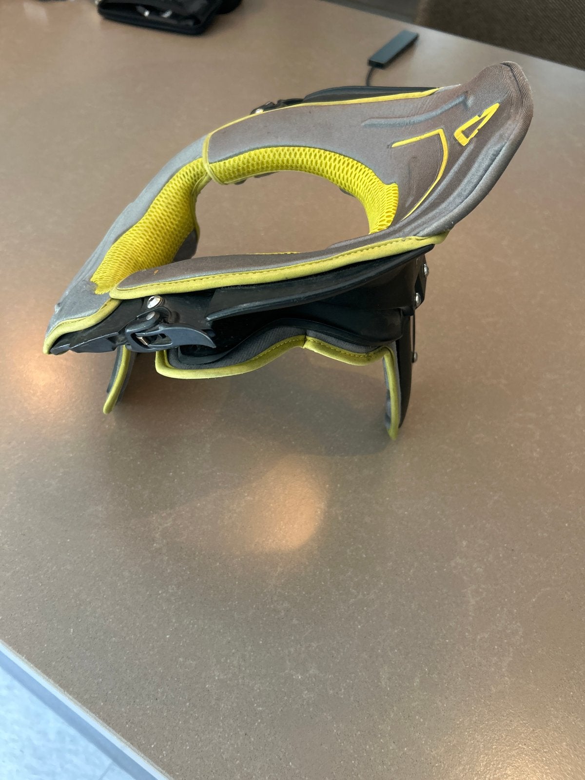 Leatt Brace Moto Kart Nekbeschermer - Motorcross/Karting, Ophalen of Verzenden, Tweedehands, Heren, Motorcrosskleding