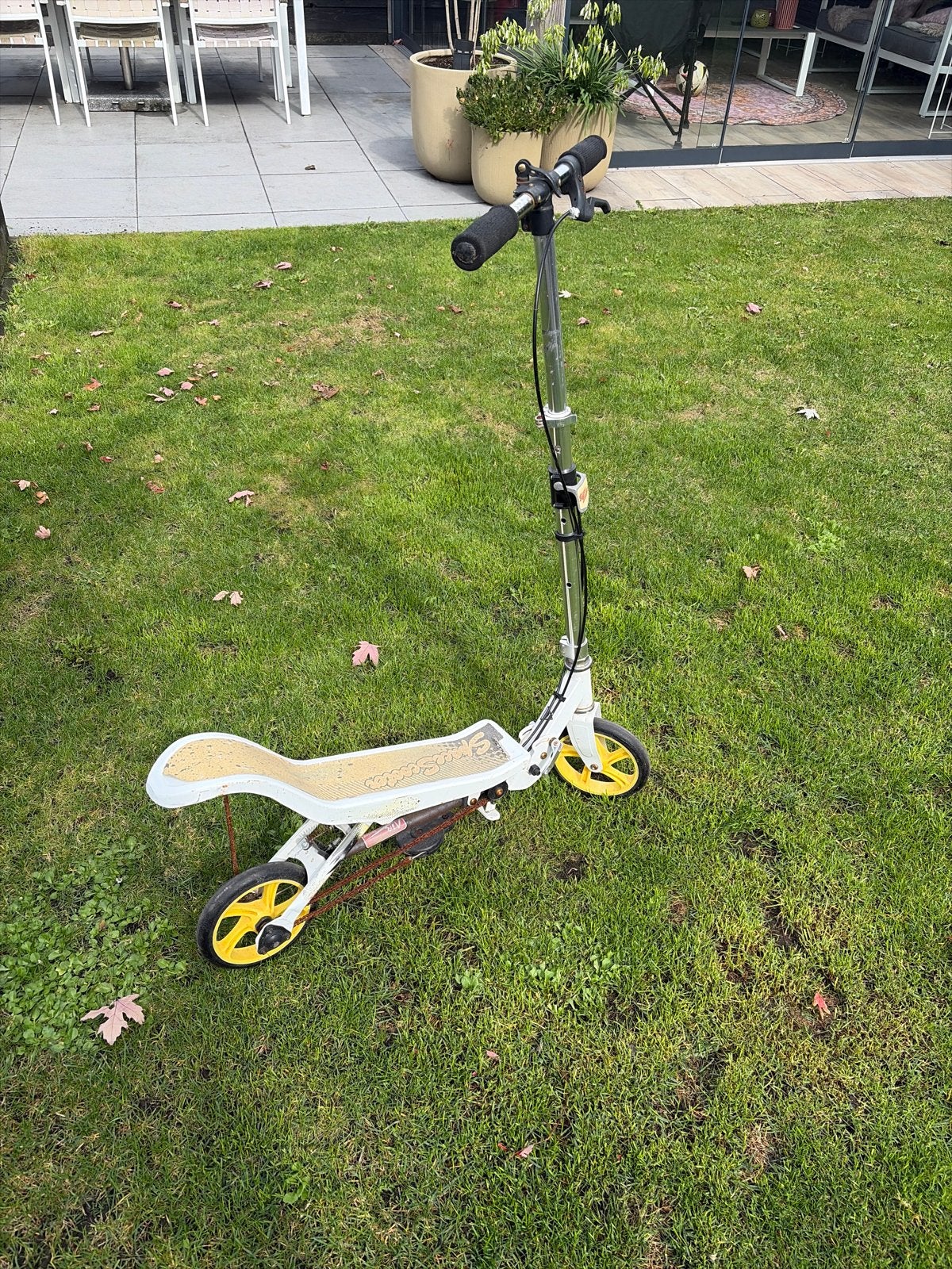 Gratis Space Scooter - Werkt perfect, wel wat roest, Ophalen, Gebruikt, Gewone step
