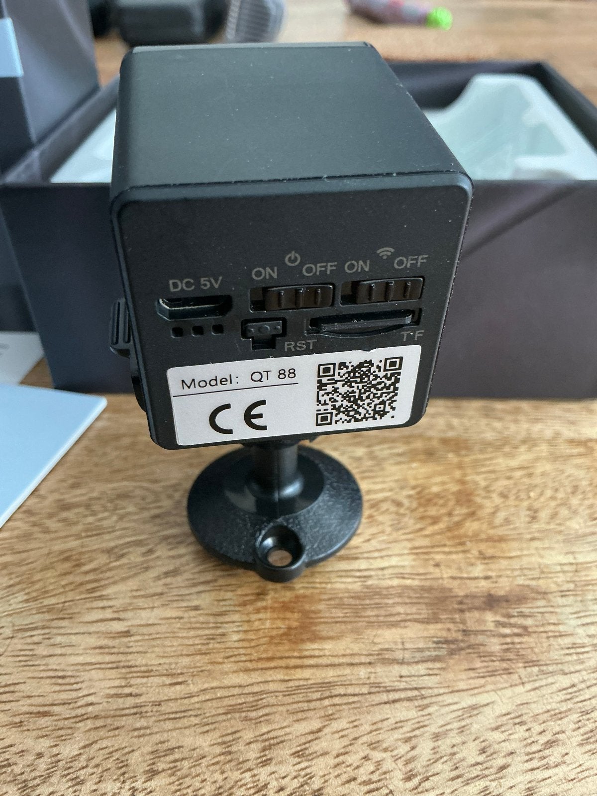 QURETTO Ultra Mini Hidden Camera - QT 88, Audio, Tv en Foto, Videobewaking, Ophalen of Verzenden, Nieuw, Binnencamera