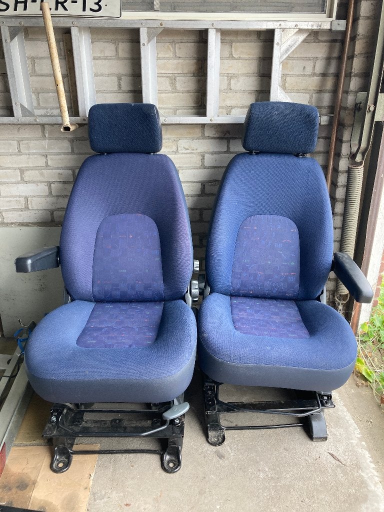 2 ISRI Isringhausen Camperstoelen, Ophalen, Opel
