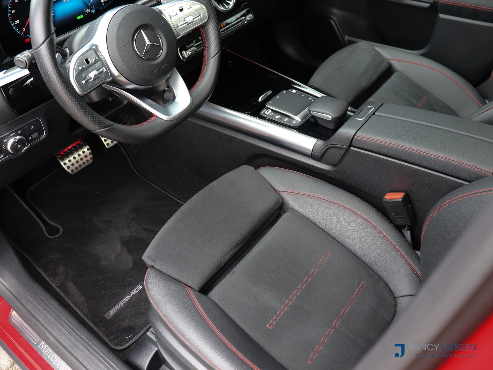 Mercedes-Benz GLA 250 e Business| AMG | 8G Aut. | Night Pakk, Auto's, Dealer onderhouden, Gebruikt, Met garantie (alle), Plug-in hybride