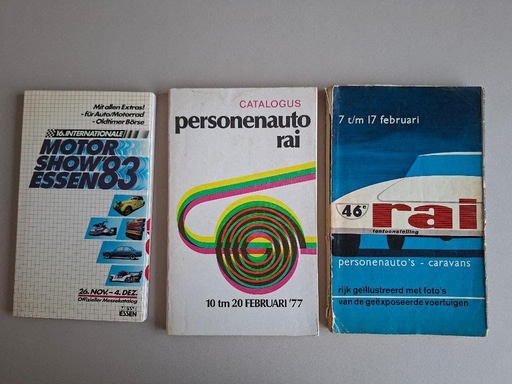 BROCHURES/CATALOGUS RAI 63 en 77 en ESSEN 83, Boeken, Ophalen of Verzenden, Gelezen, Overige merken