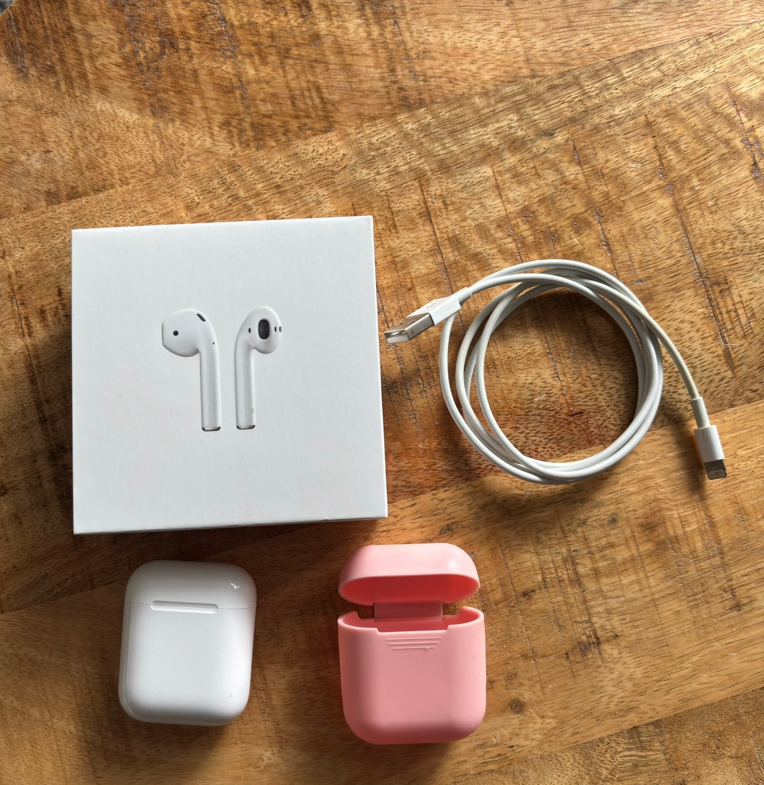 Apple AirPods 2e generatie, Ophalen, Zo goed als nieuw