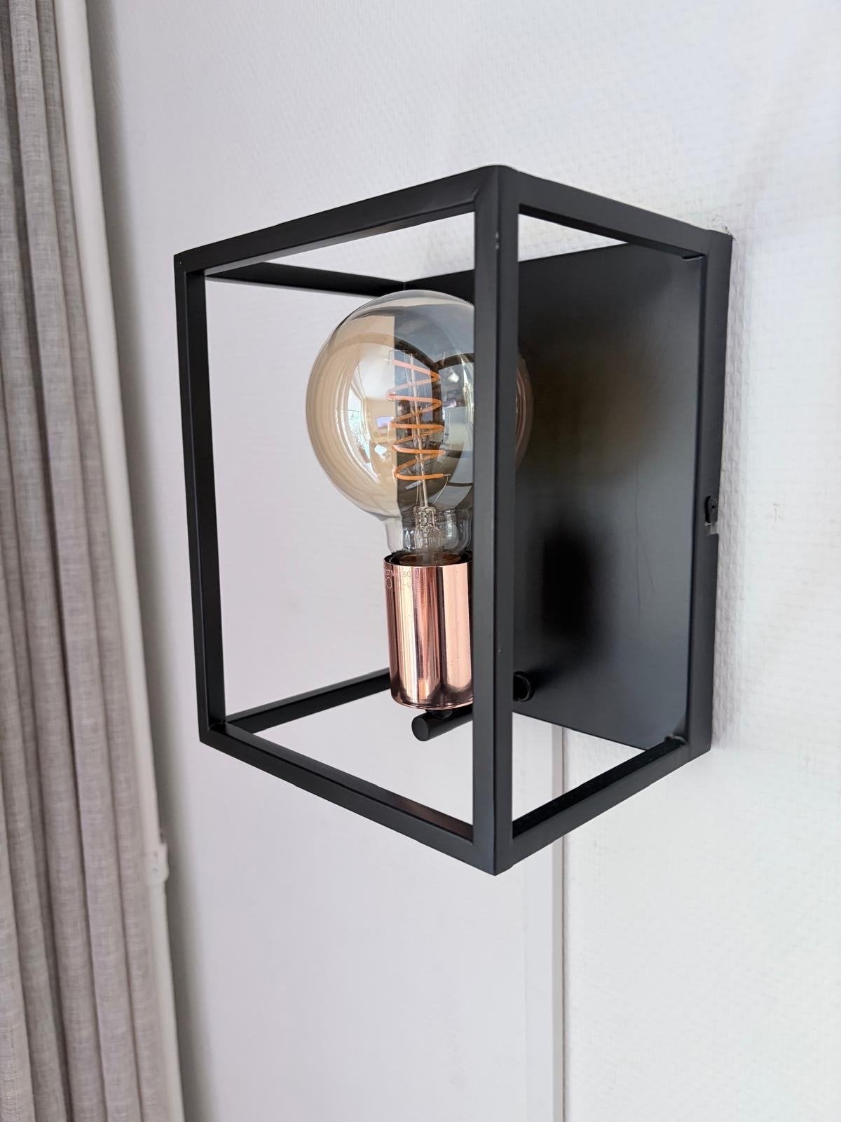 Moderne zwarte wandlamp met koperen fitting, Ophalen, LED, Zwart, E27 (groot)