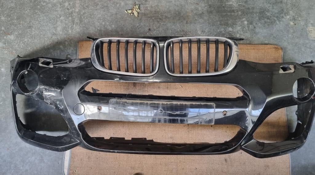 BMW X3 F25 M 2015 voorbumper beschadigd, Ophalen, BMW, Bumper