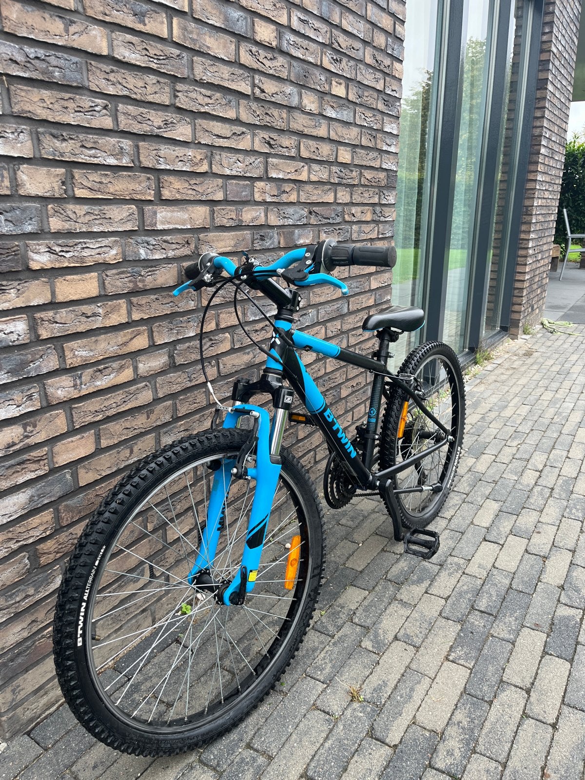 Rockrider Btwin 500 24 inch mountainbike, Ophalen, 24 inch, Velgrem, Zo goed als nieuw