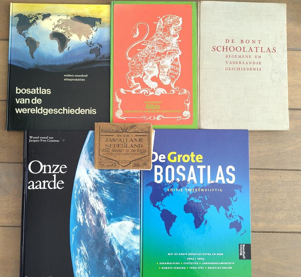 (Antieke) atlassen en landkaarten, Ophalen of Verzenden, Gelezen