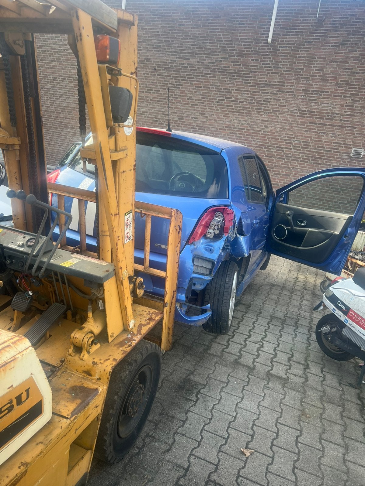 Renault clio 1.6 16 V 2011 Subframe, Ophalen of Verzenden, Renault