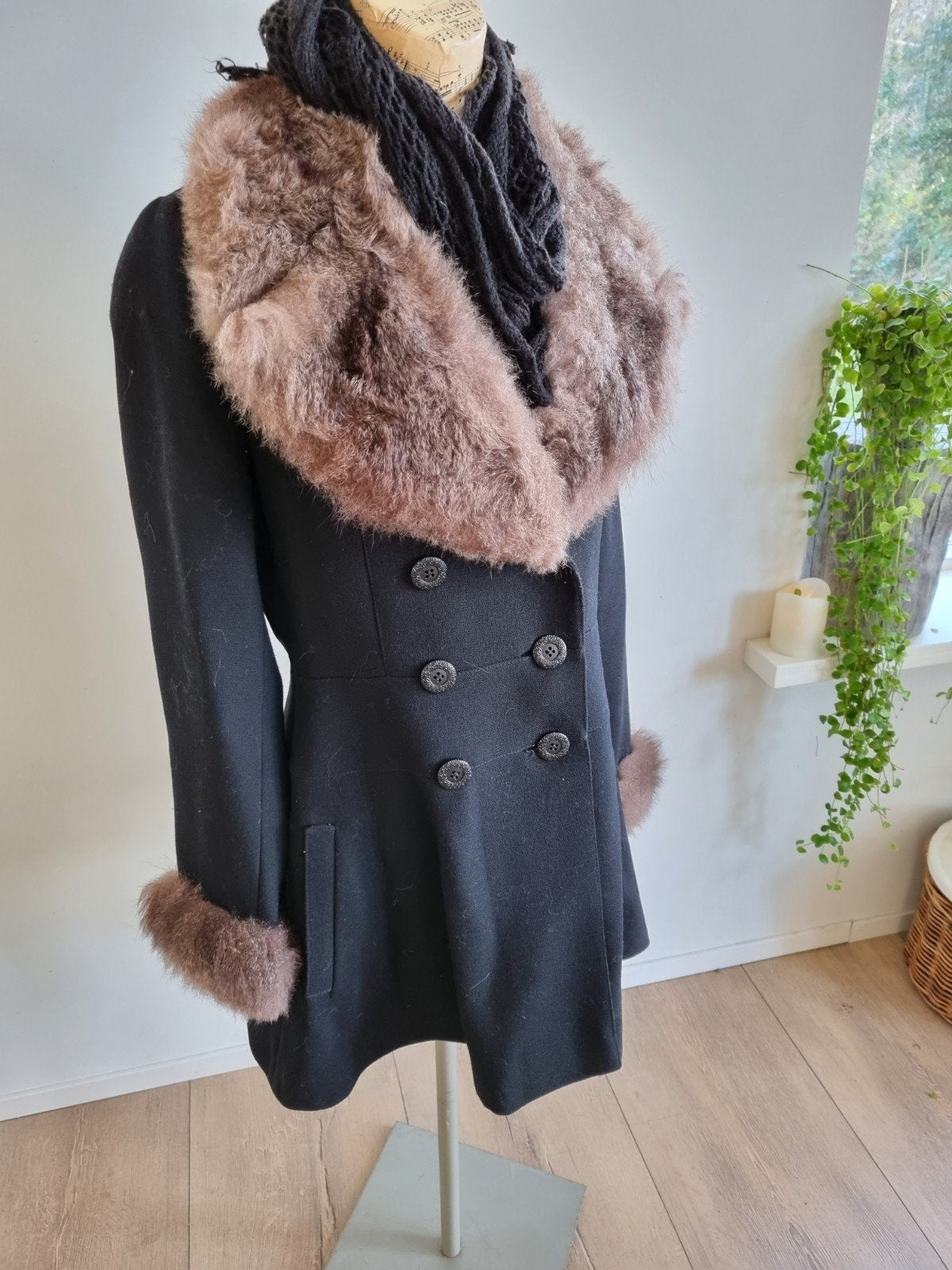 Zwarte mantel maat 40, Kleding | Dames, Ophalen of Verzenden, Zo goed als nieuw, Maat 38/40 (M), Zwart