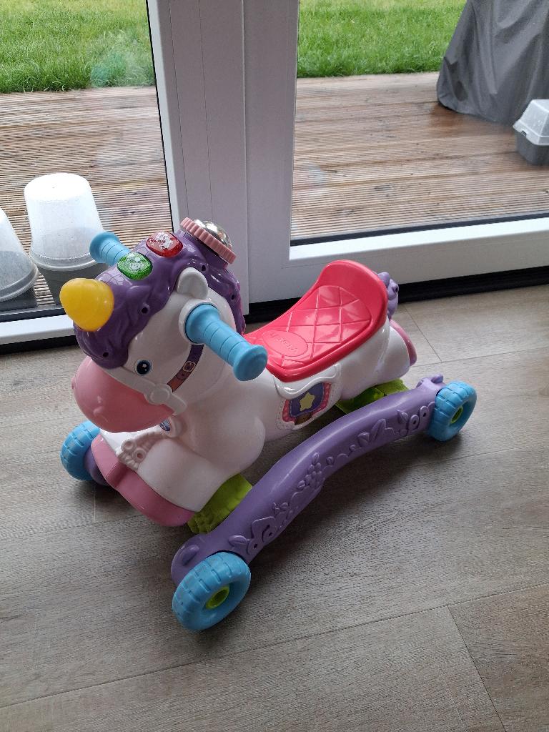 Vtech unicorn (loopauto), Ophalen, Gebruikt, 6 maanden tot 2 jaar