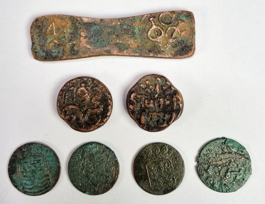 208. Koperen VOC-munten, Nederlands-Indië, 17e–18e eeuw, Ophalen