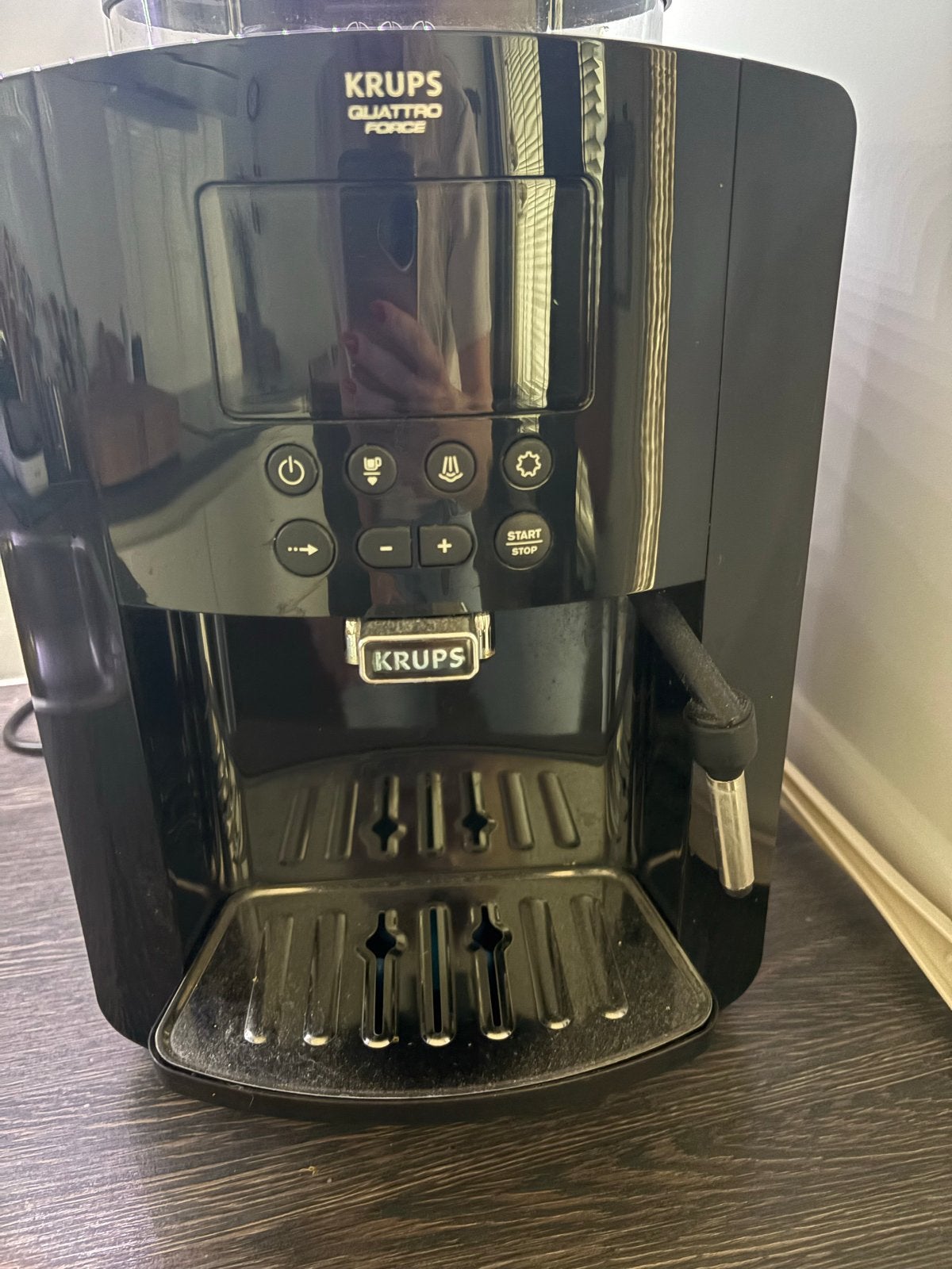 Krups Quattro Force volautomatische bonen koffiemachine, Ophalen, Afneembaar waterreservoir, Koffiemachine, Koffiebonen