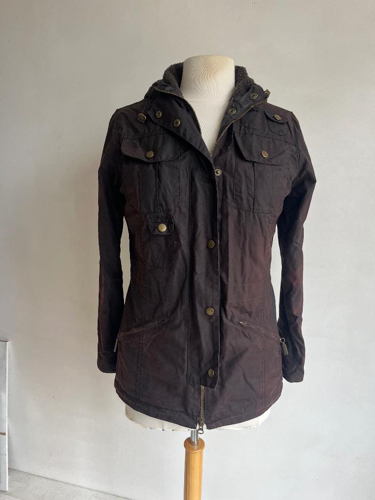 barbour wax jas bruin maat 36, Kleding | Dames, Jassen | Winter, Barbour, Bruin, Verzenden, Zo goed als nieuw