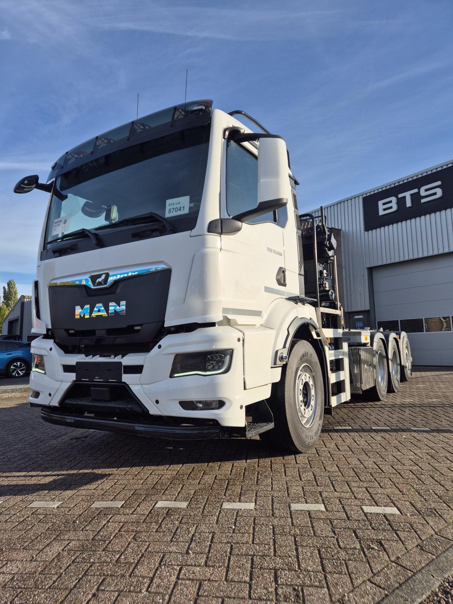 MAN TGS 37.520 8x4-4 BL CH Opbouw HMF 2243 Z kraan / Hyva Ti, Auto's, Automaat, Stof, Euro 6, MAN