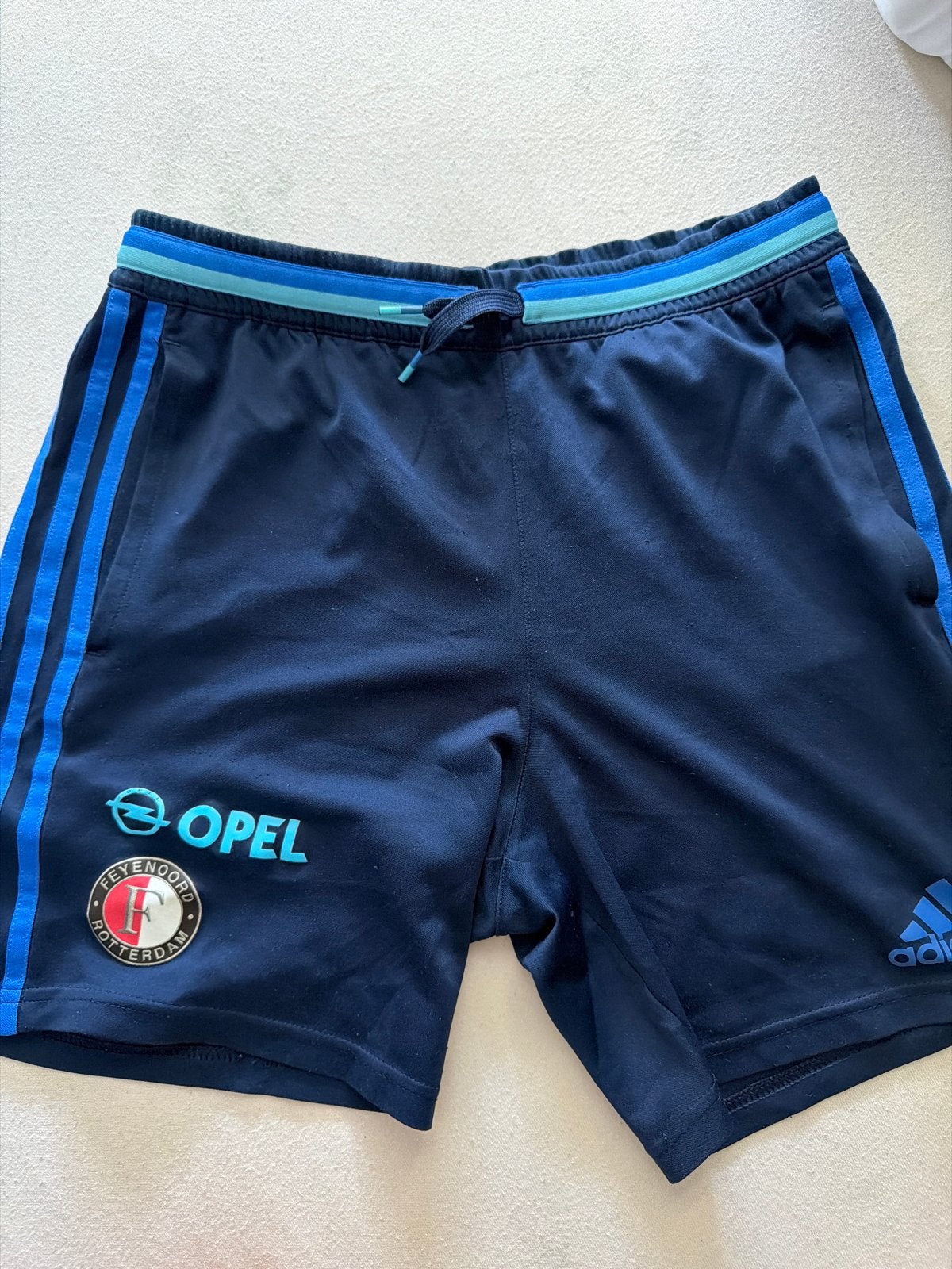 Adidas Feyenoord Sportbroekje Maat 164 (L), Ophalen of Verzenden, Gebruikt, Jongen of Meisje, Sport- of Zwemkleding