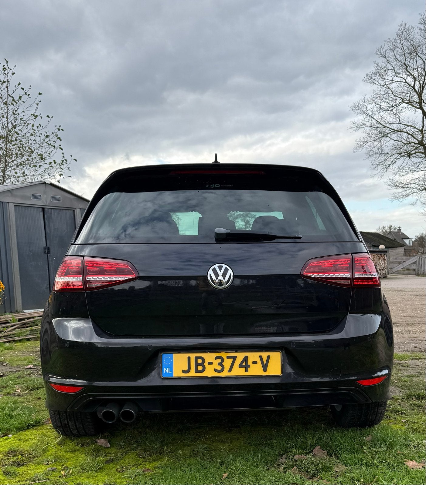 Volkswagen Golf 1.4 TSI 2x R-line zwart, Auto's, Volkswagen, Voorwielaandrijving, 4 cilinders, 1193 kg, Zwart