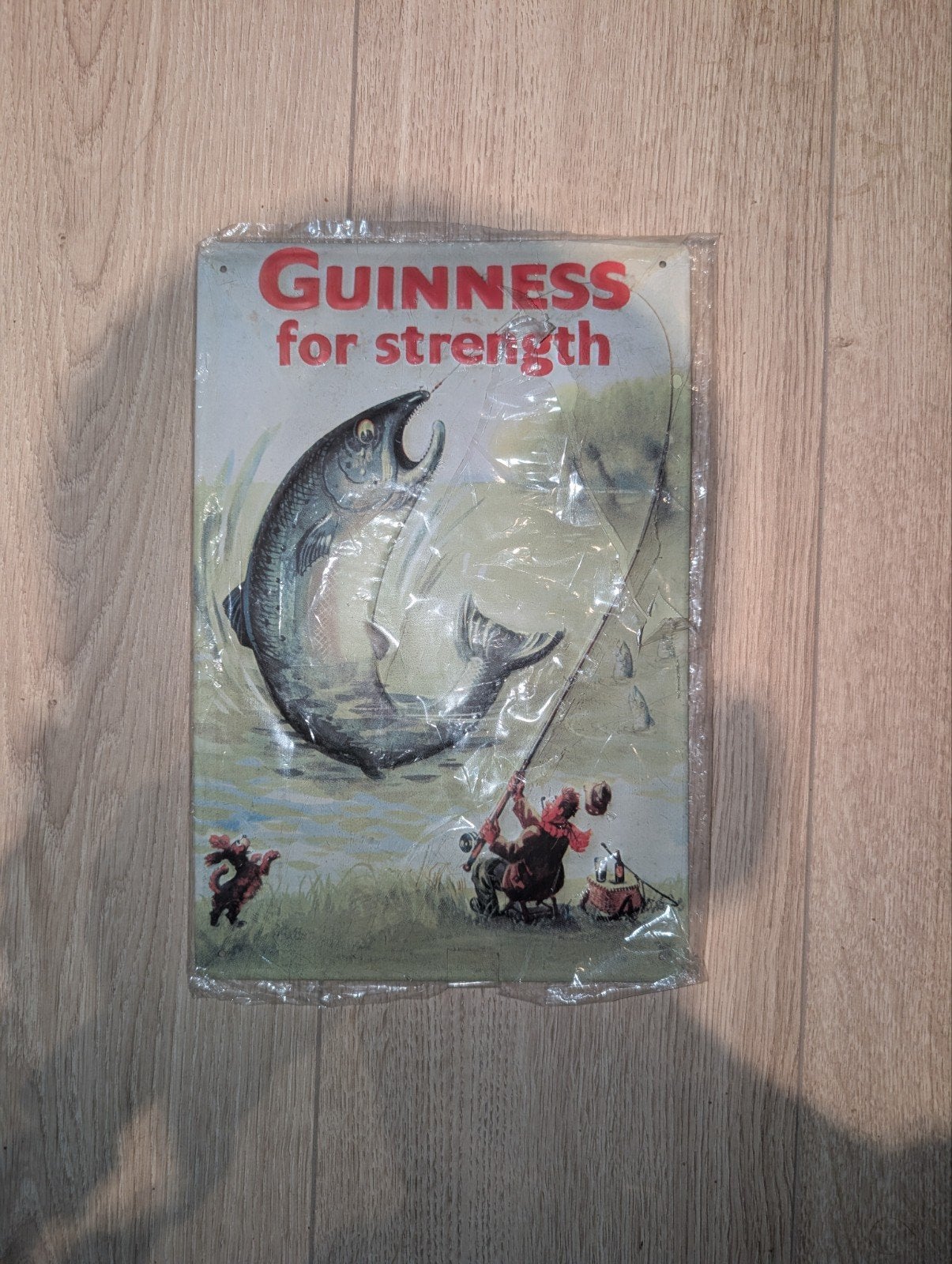 Vintage Guinness 'for strength' reclamebord - Visser, Ophalen of Verzenden, Nieuw, Reclamebord