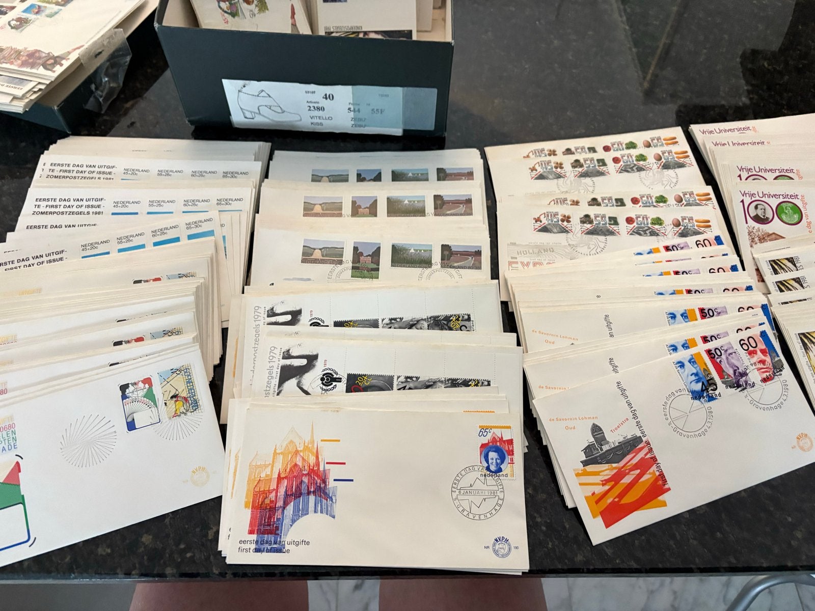 Grote collectie van 550 eerste dag enveloppen (FDC), Postzegels en Munten, Postzegels | Eerstedagenveloppen, Ophalen of Verzenden