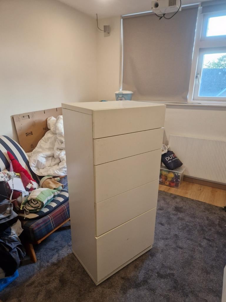 GRATIS - Ikea kast met 4 lades en 1 deurtje - 128x60x41,5 cm, Huis en Inrichting, Kasten | Ladekasten, Ophalen, Gebruikt, 100 tot 150 cm