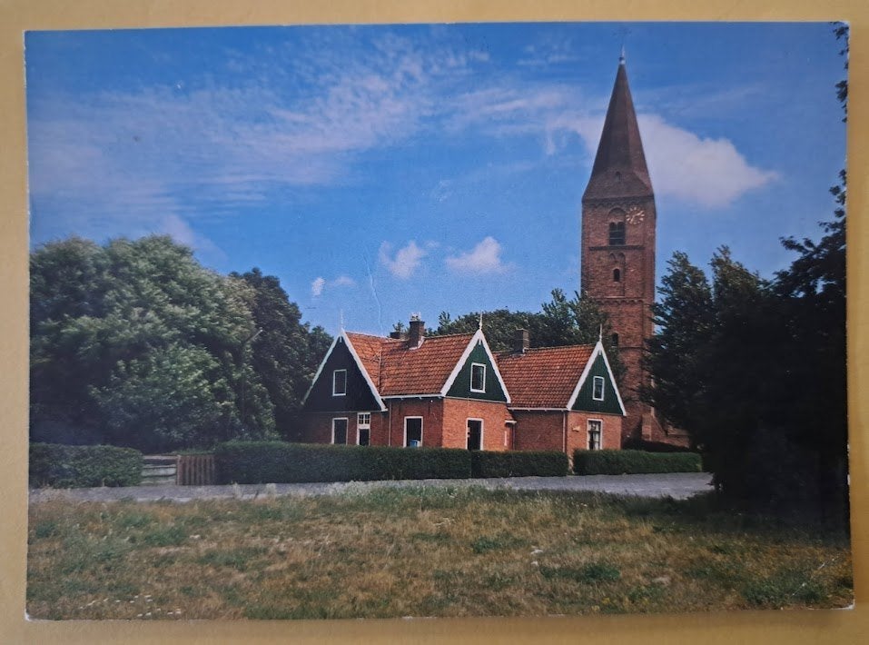 Uitgeest 1988 - Hervormde Kerk, Verzamelen, Ansichtkaarten | Nederland, Ophalen of Verzenden, 1980 tot heden, Gelopen, Noord-Holland
