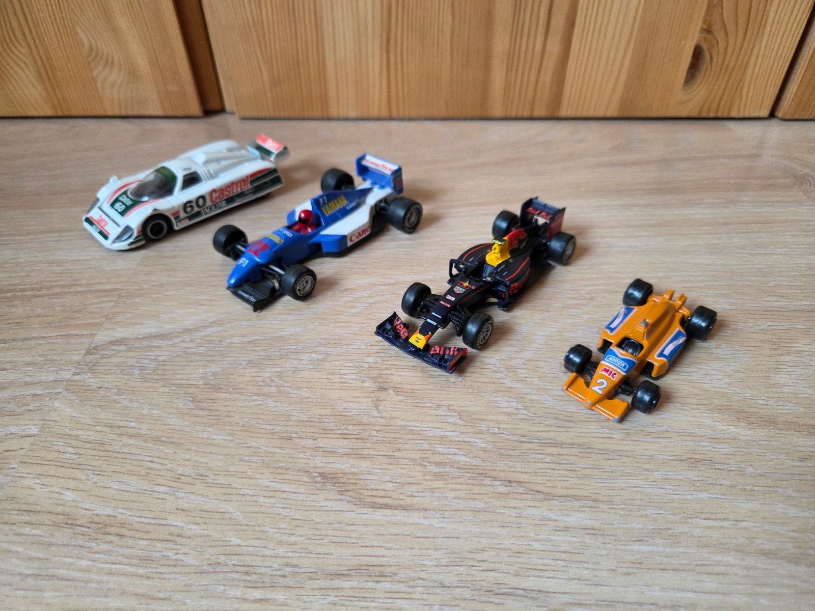 Metalen racevoertuigen - Corgi, Max Verstappen, Kinderen en Baby's, Ophalen of Verzenden, Gebruikt