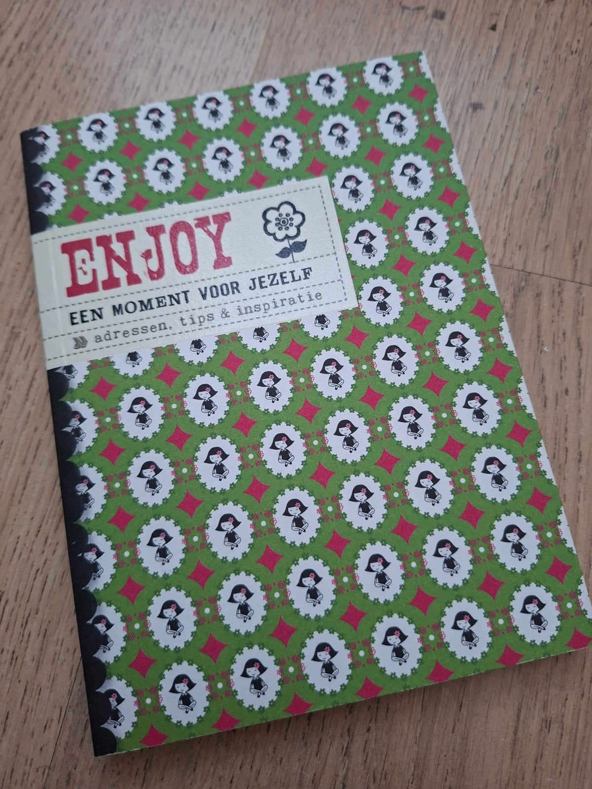Enjoy: Een moment voor jezelf - Adressen, tips & inspiratie, Ophalen of Verzenden